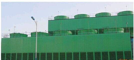 北京玻璃鋼冷卻塔的安裝現(xiàn)場(chǎng)